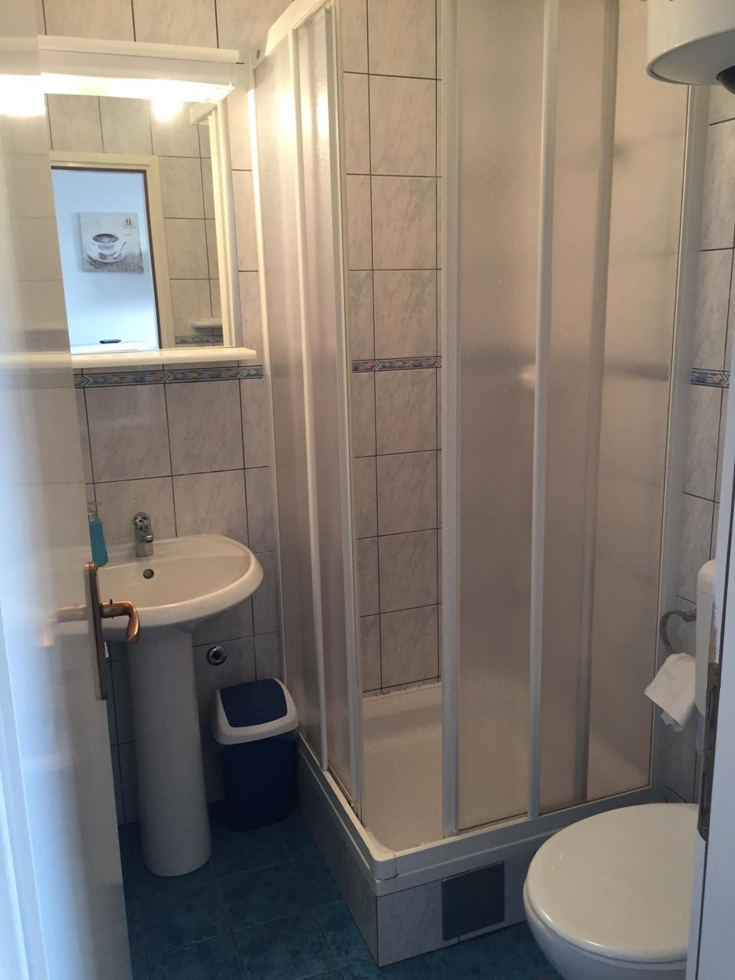 Apartments Ana+3 Σίμπενικ Δωμάτιο φωτογραφία