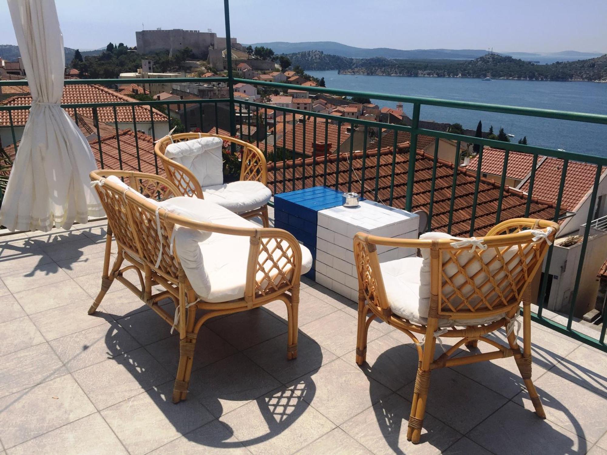 Apartments Ana+3 Σίμπενικ Εξωτερικό φωτογραφία