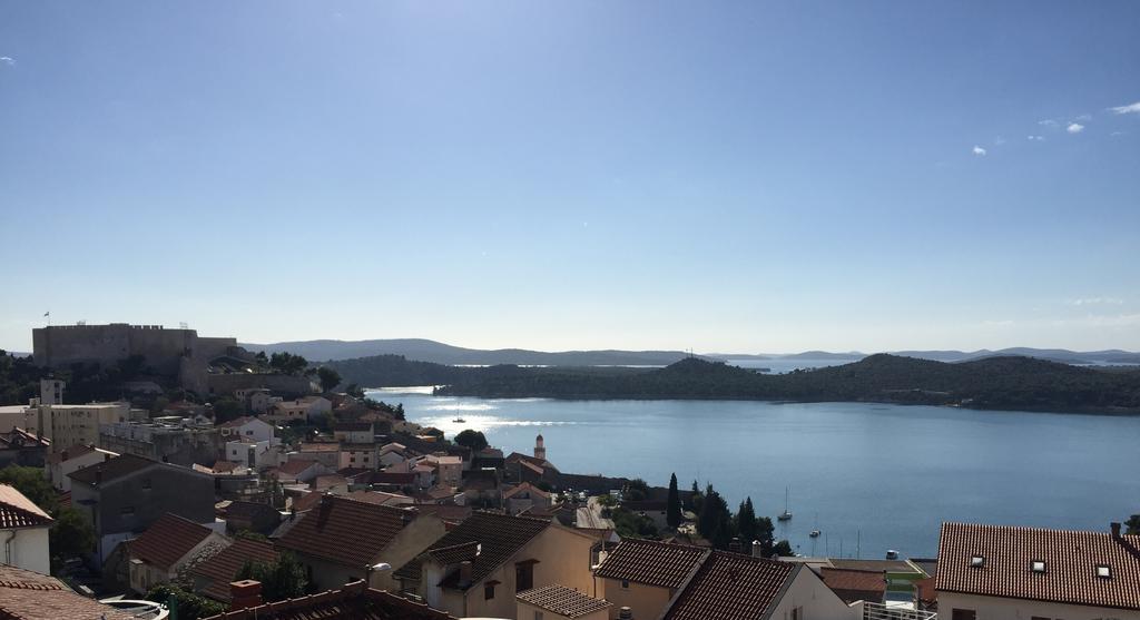 Apartments Ana+3 Σίμπενικ Εξωτερικό φωτογραφία