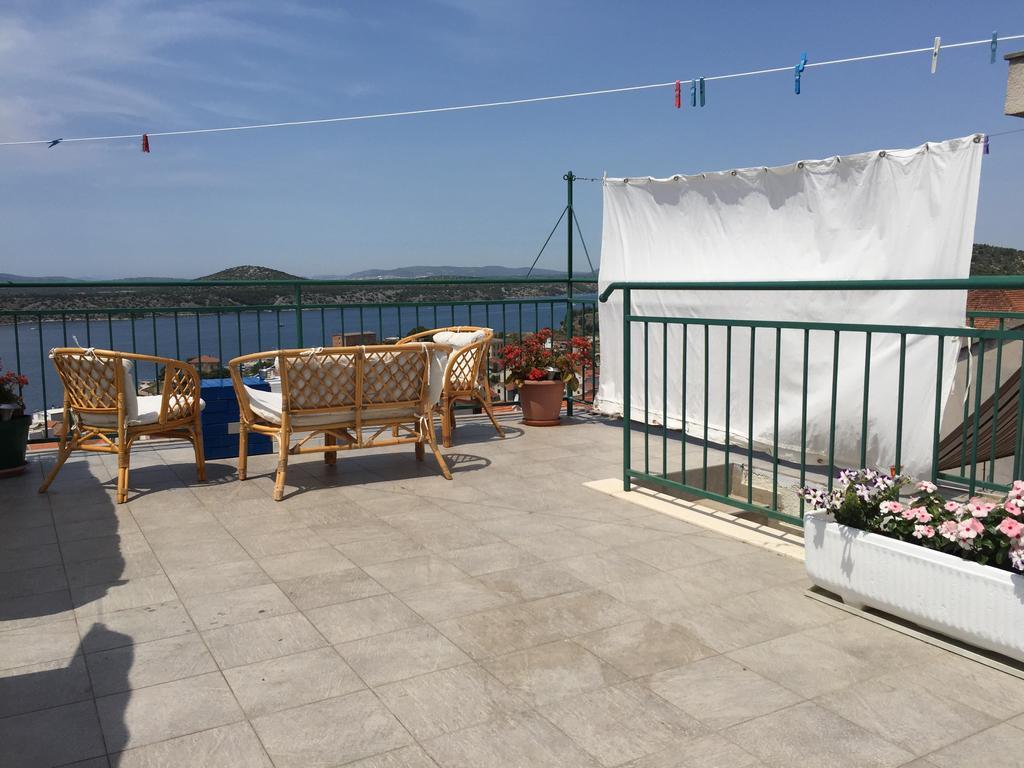 Apartments Ana+3 Σίμπενικ Εξωτερικό φωτογραφία